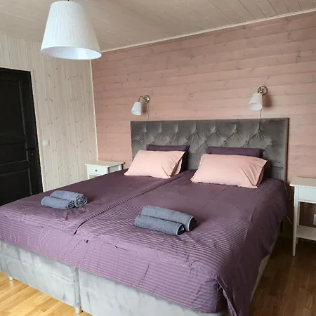 Rauna Puhkemaja Holiday home *